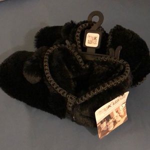 Muk Luks Women slippers